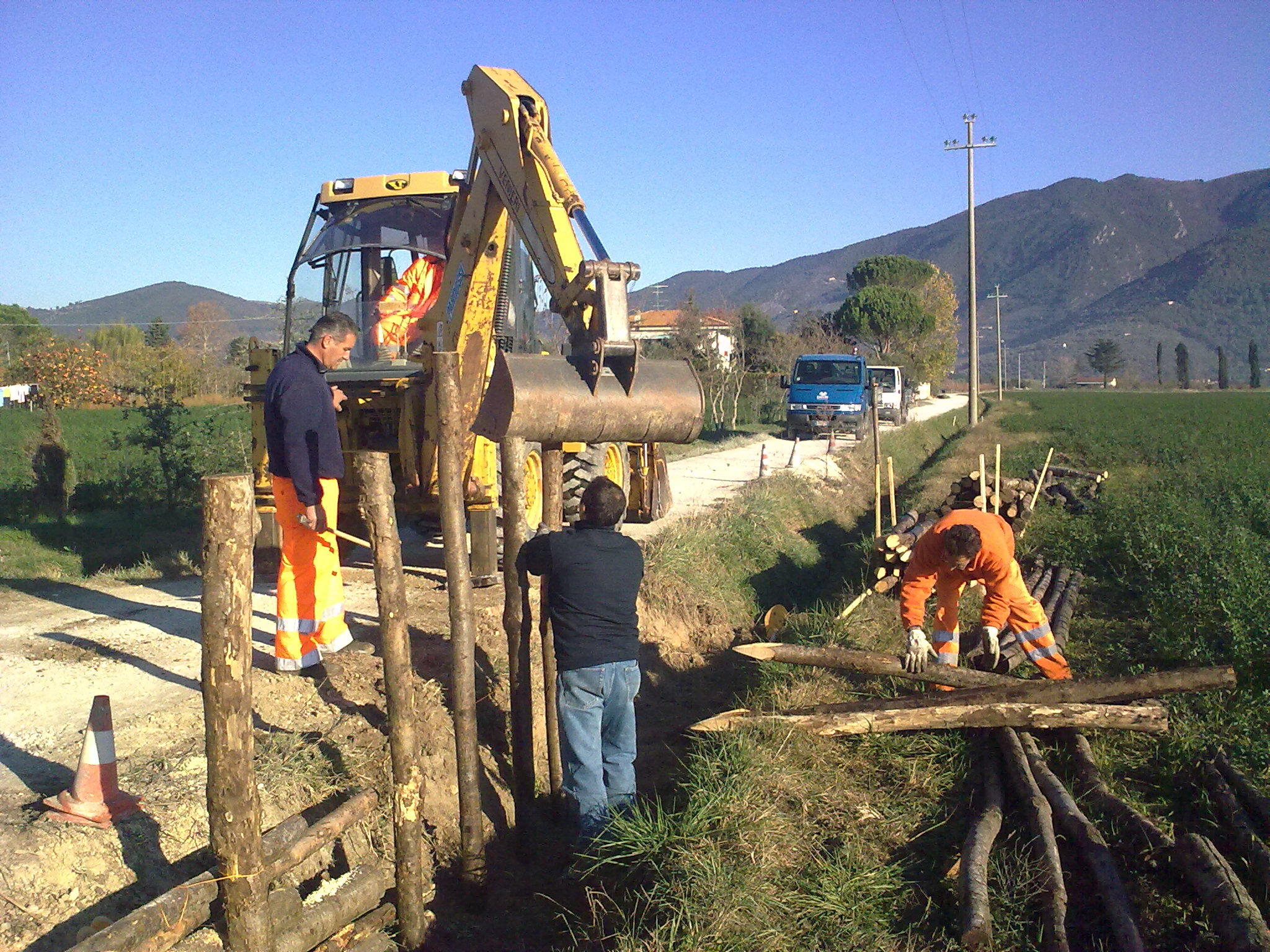 Manutenzione strade Rinforzo ciglio stradale